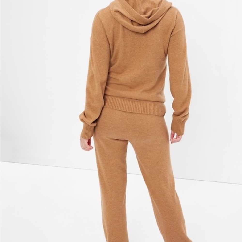 SET, Gap CashSoft Camel Hoodie (M) Pants (S)